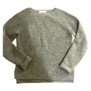 Everlane 100% wool gray sweater
